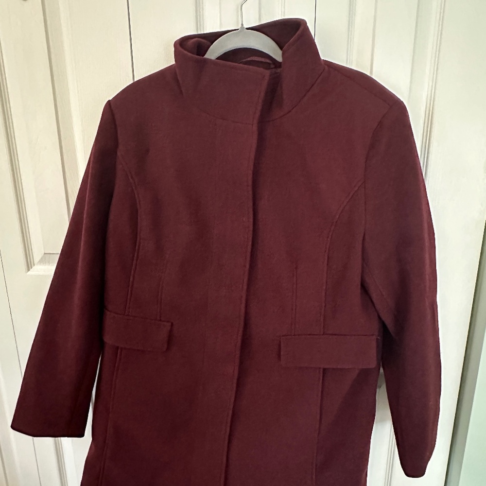 Vince Camuto Burgundy Peacoat